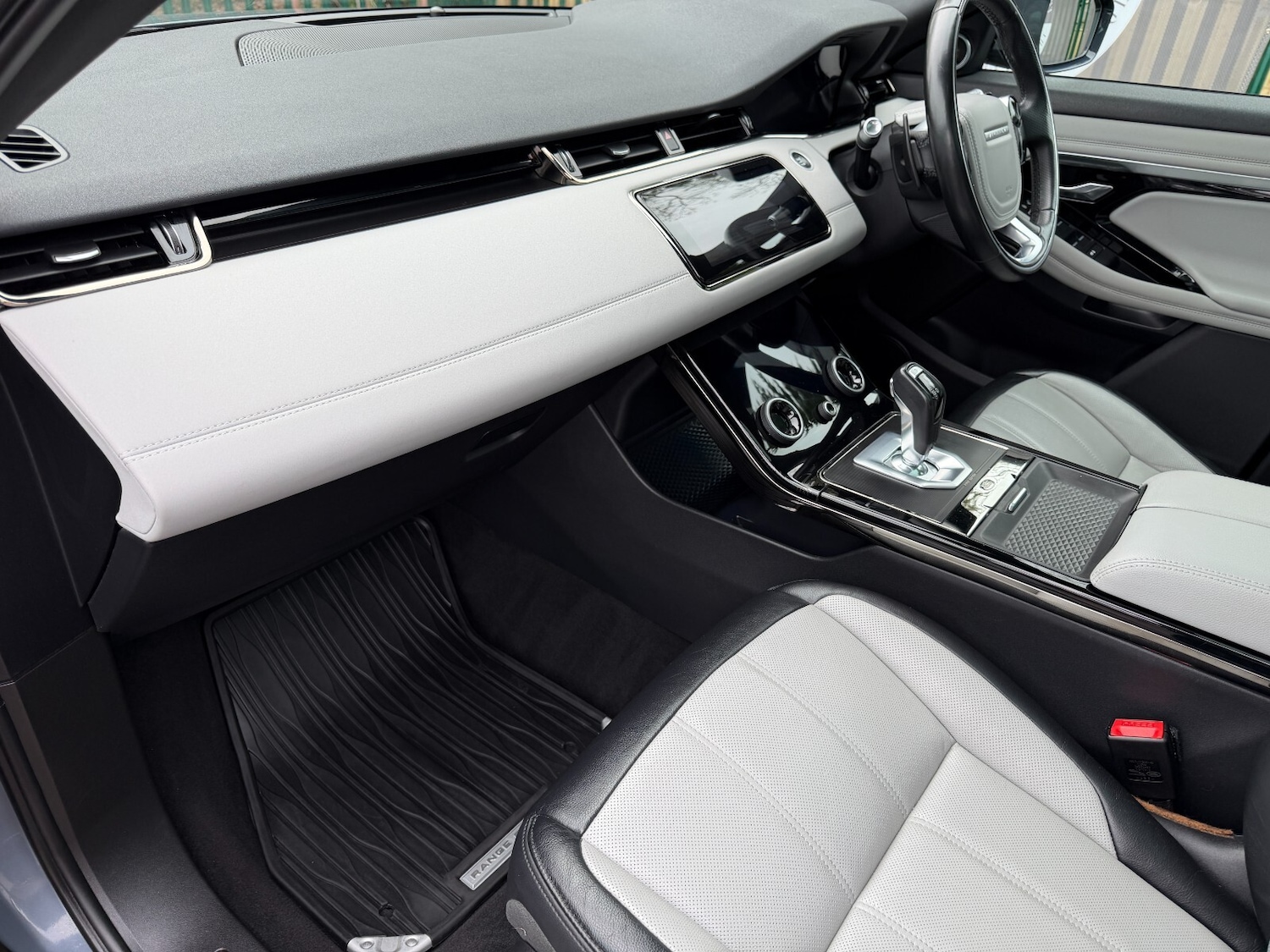 Used Land Rover Range Rover Evoque 2019 for sale - 77619102: Photo 44