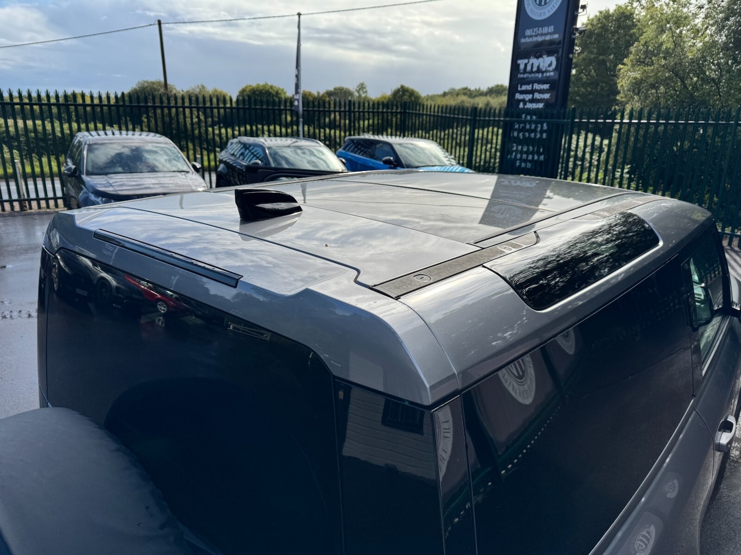 Used Land Rover Defender 2021 for sale - 76366516: Photo 9