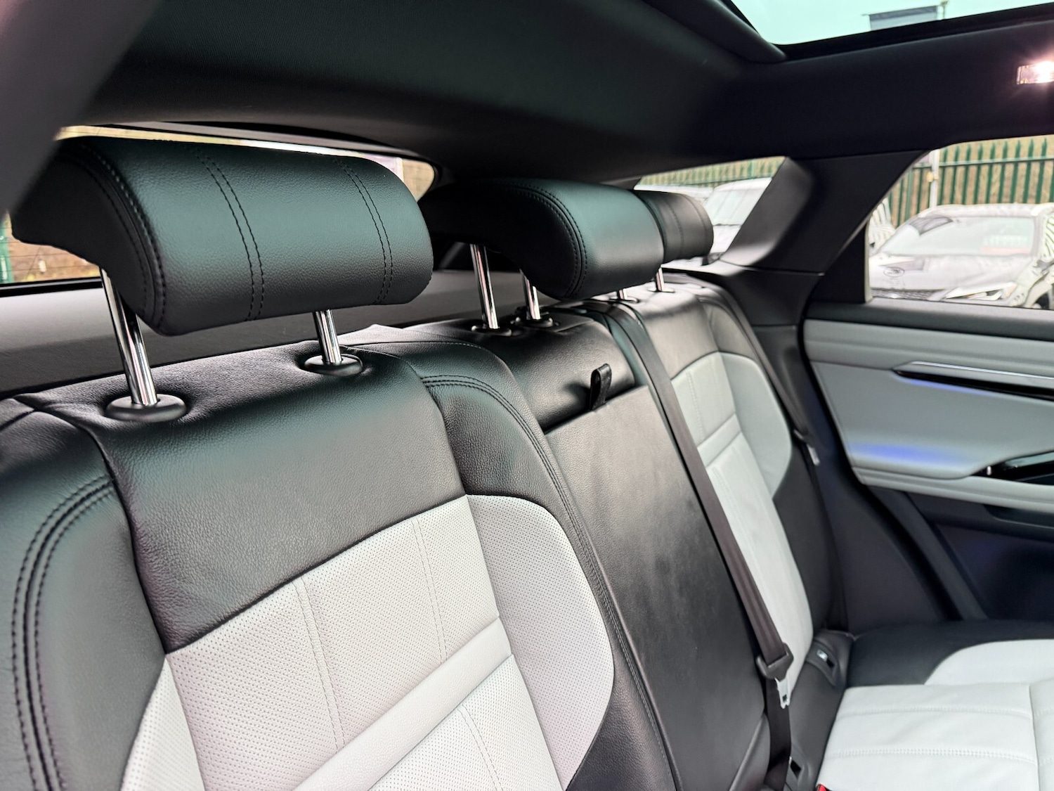 Used Land Rover Range Rover Evoque 2019 for sale - 77285712: Photo 34