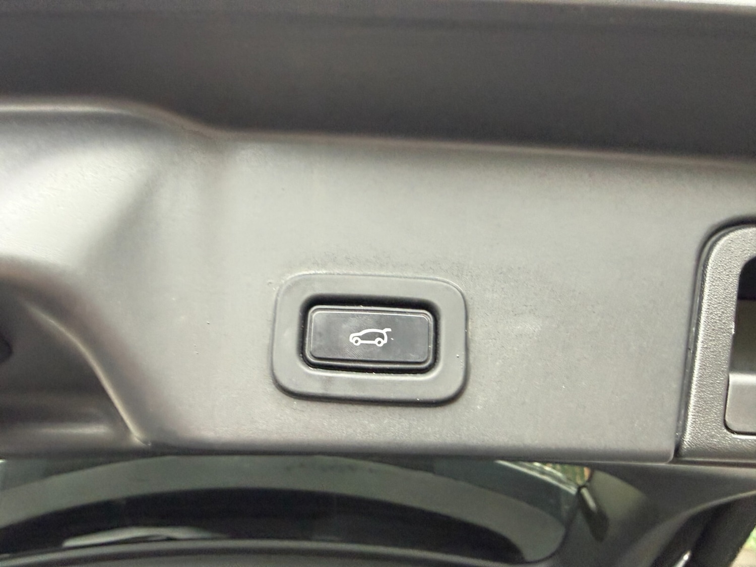 Used Land Rover Range Rover Evoque 2019 for sale - 77285712: Photo 37