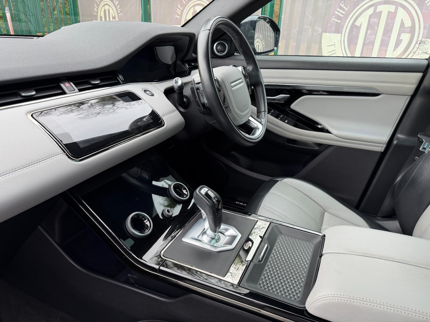 Used Land Rover Range Rover Evoque 2019 for sale - 77285712: Photo 46