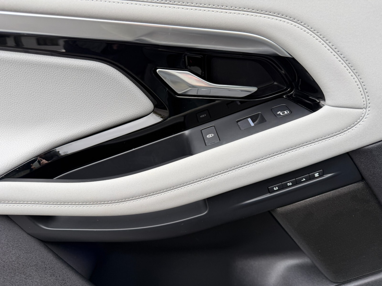 Used Land Rover Range Rover Evoque 2019 for sale - 77285712: Photo 50