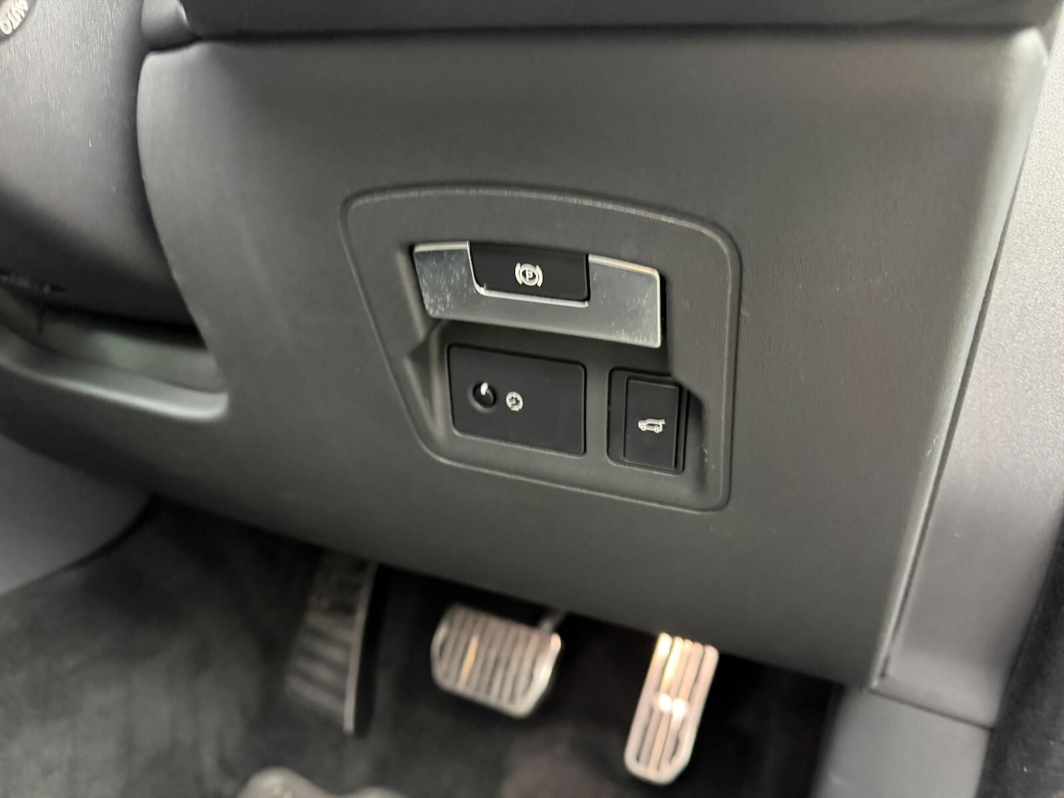 Used Land Rover Range Rover Velar 2018 for sale - 77388906: Photo 24