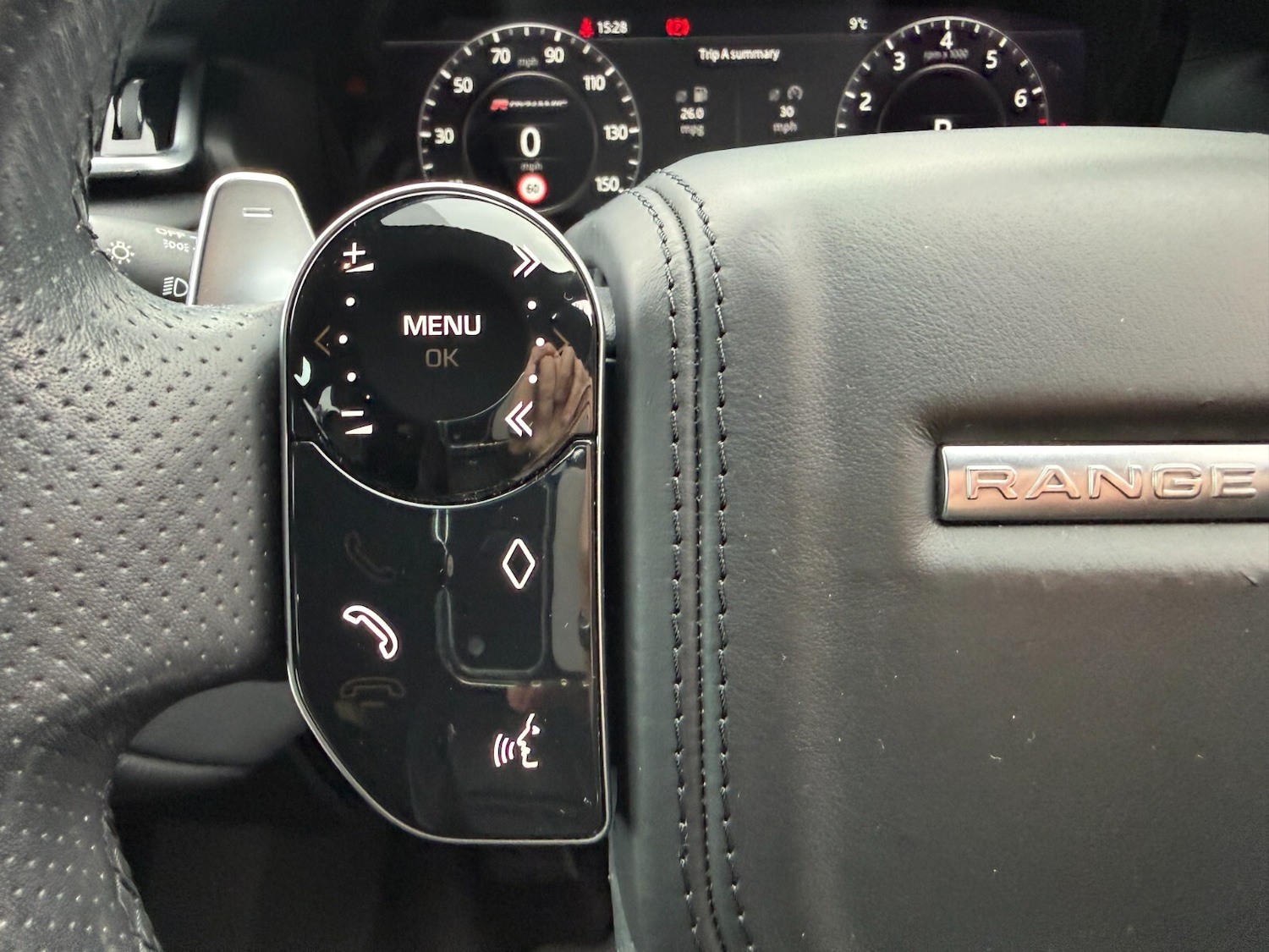 Used Land Rover Range Rover Velar 2018 for sale - 77388906: Photo 28