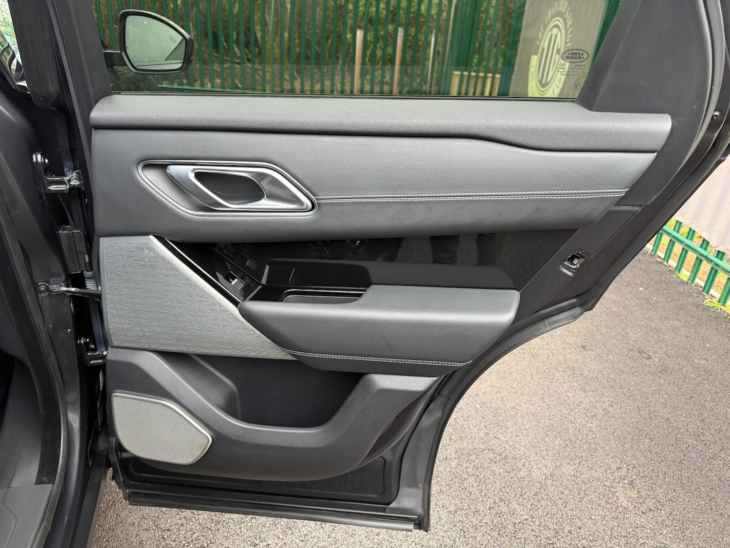 Used Land Rover Range Rover Velar 2018 for sale - 77388906: Photo 46