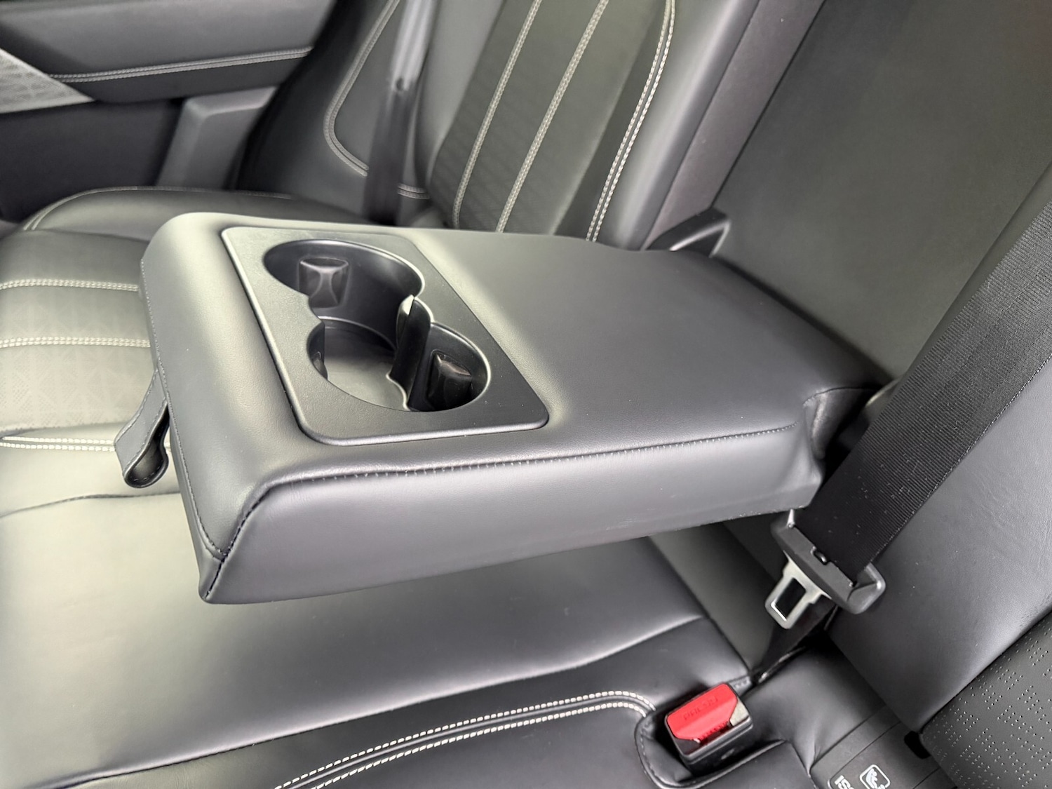 Used Land Rover Range Rover Velar 2018 for sale - 77388906: Photo 54