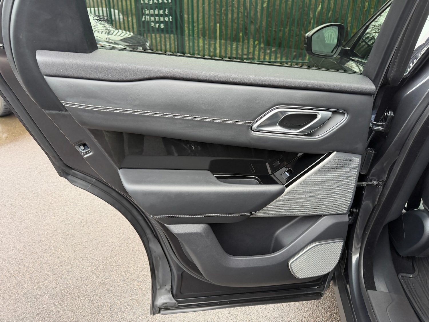 Used Land Rover Range Rover Velar 2018 for sale - 77388906: Photo 55