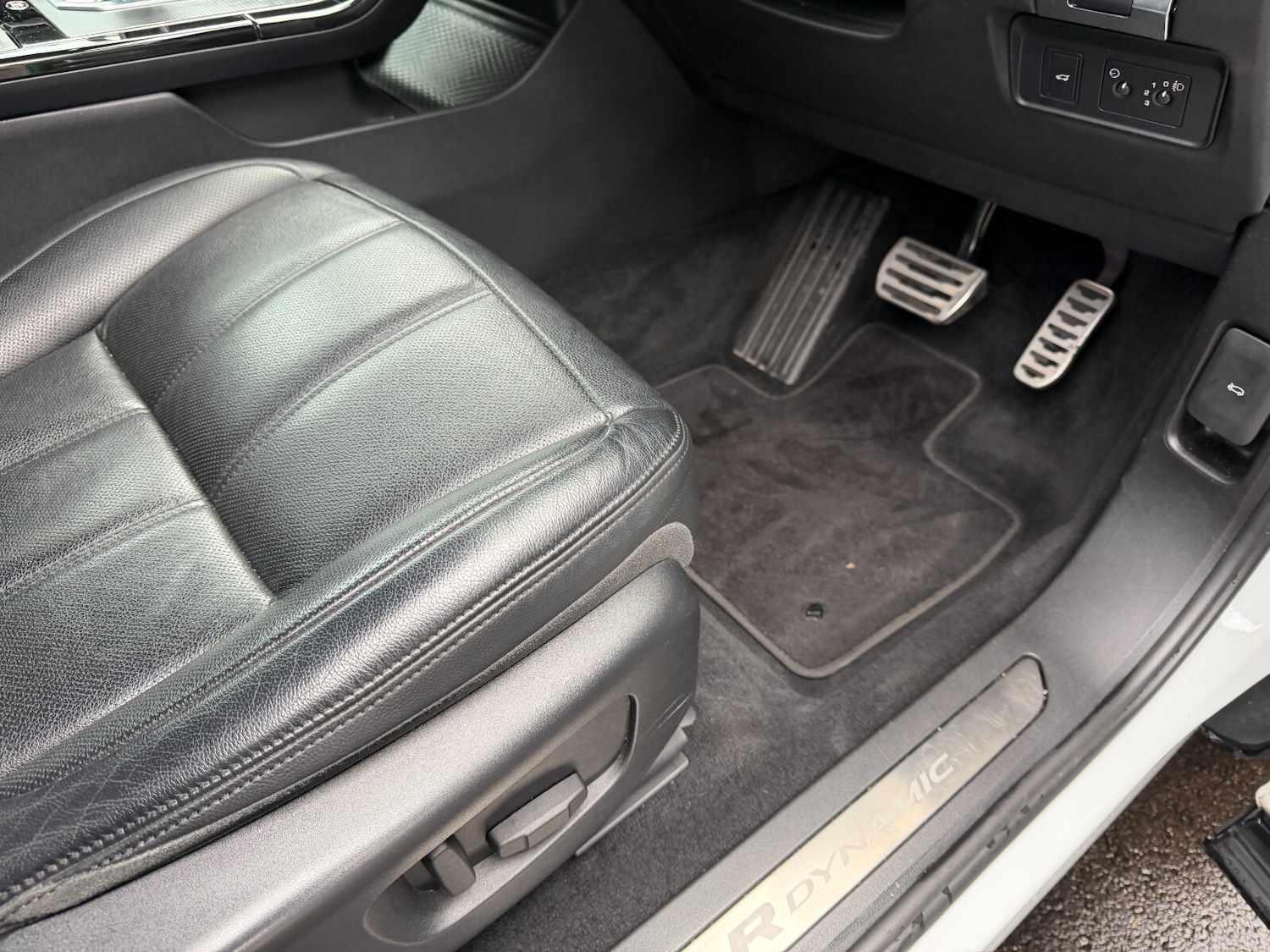 Used Land Rover Range Rover Evoque 2020 for sale - 76452221: Photo 12