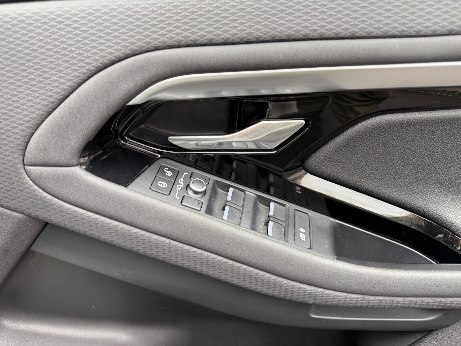 Used Land Rover Range Rover Evoque 2020 for sale - 76452221: Photo 21