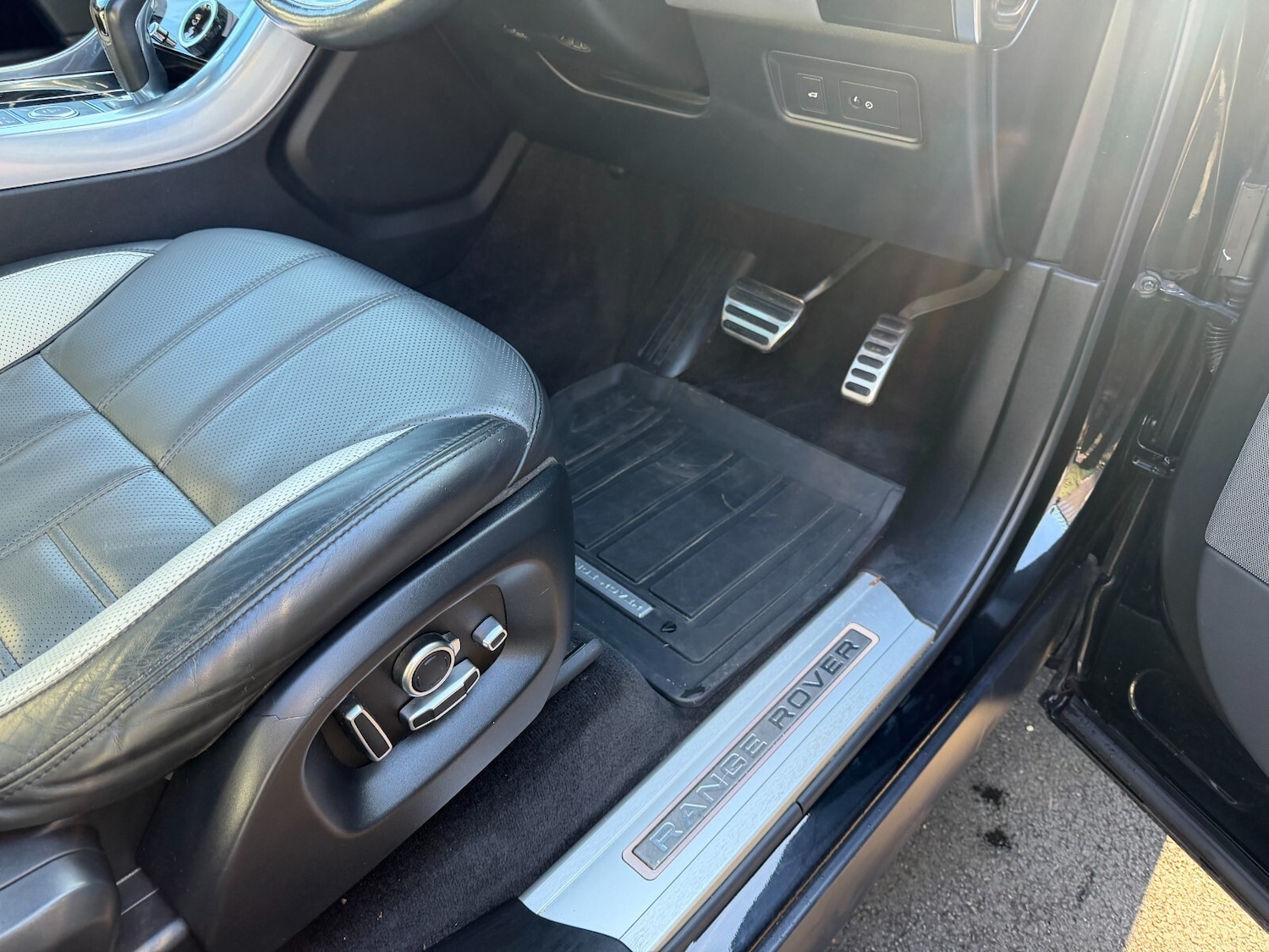 Used Land Rover Range Rover Sport 2016 for sale - 76366600: Photo 18