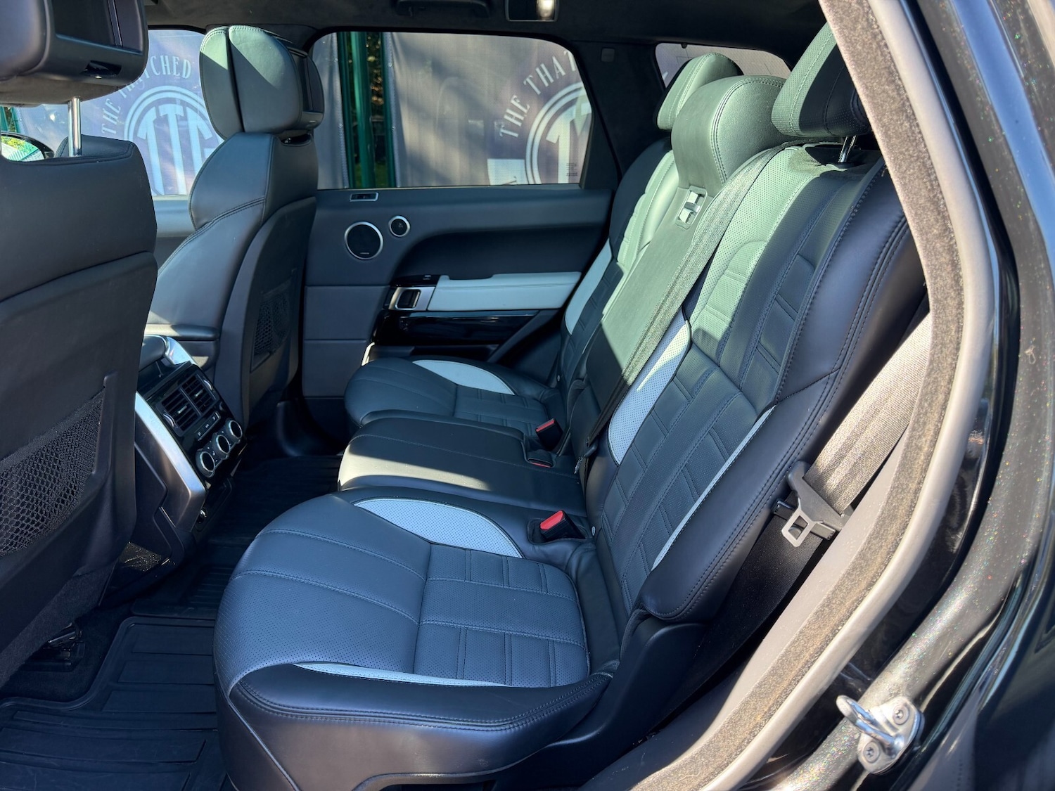Used Land Rover Range Rover Sport 2016 for sale - 76366600: Photo 38