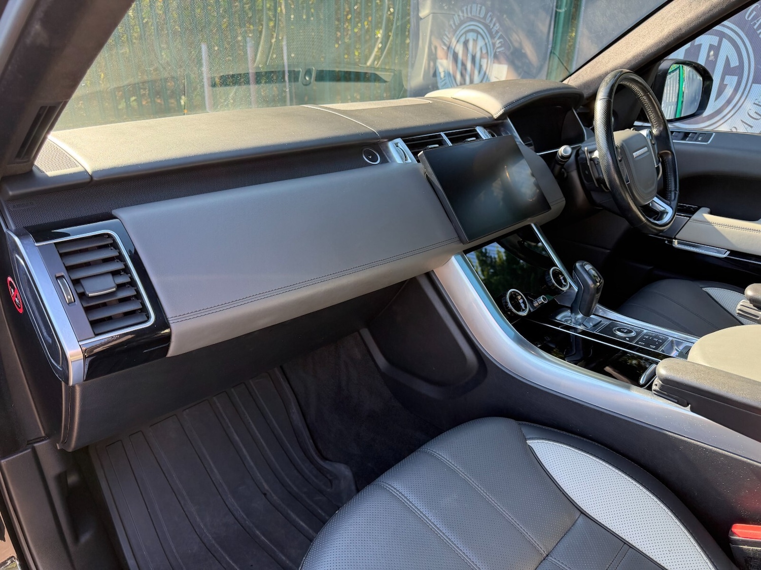 Used Land Rover Range Rover Sport 2016 for sale - 76366600: Photo 44