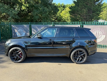 Used Land Rover Range Rover Sport 2016 for sale - 76366600: Photo