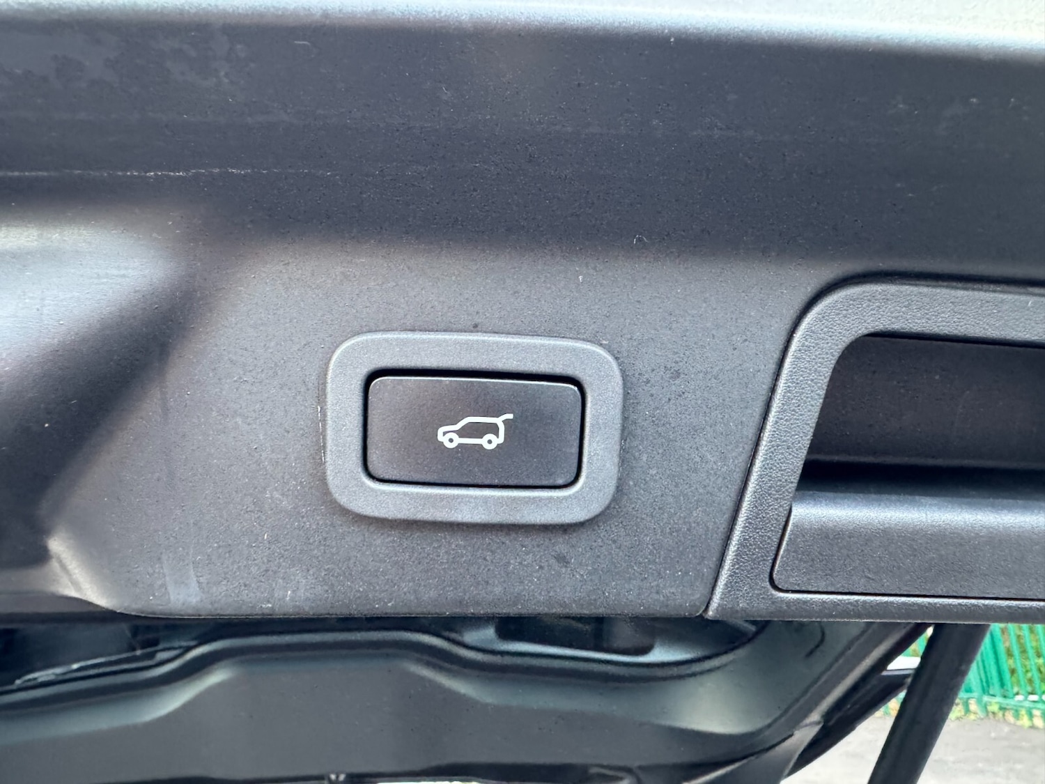 Used Land Rover Range Rover Velar 2017 for sale - 76366611: Photo 41