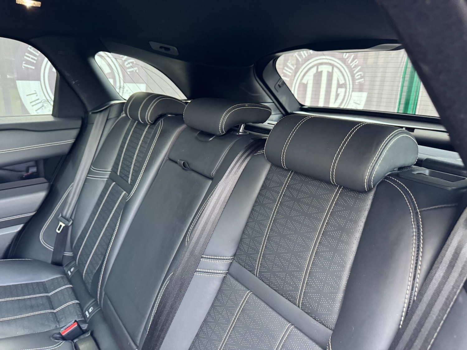 Used Land Rover Range Rover Velar 2017 for sale - 76366611: Photo 42