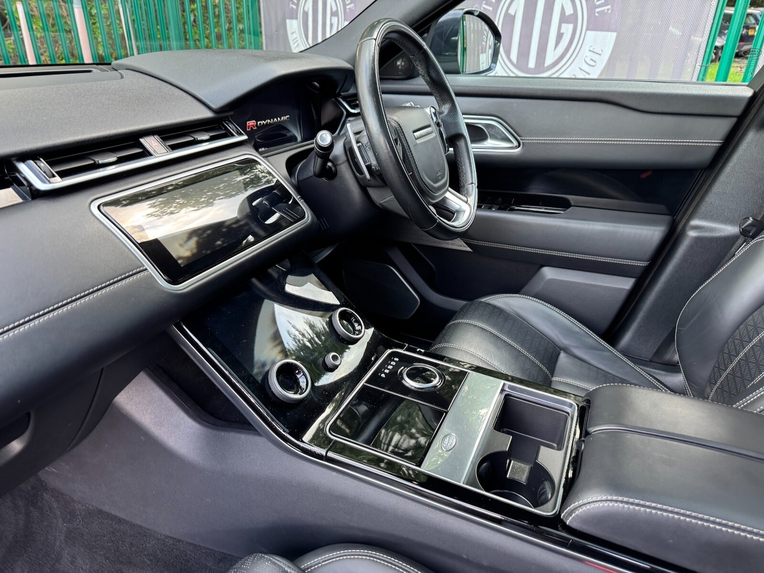 Used Land Rover Range Rover Velar 2017 for sale - 76366611: Photo 50