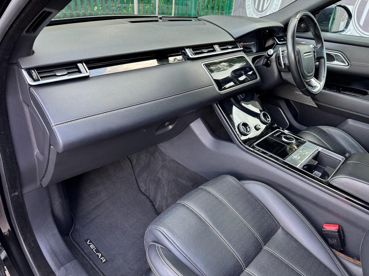 Used Land Rover Range Rover Velar 2017 for sale - 76366611: Photo 51