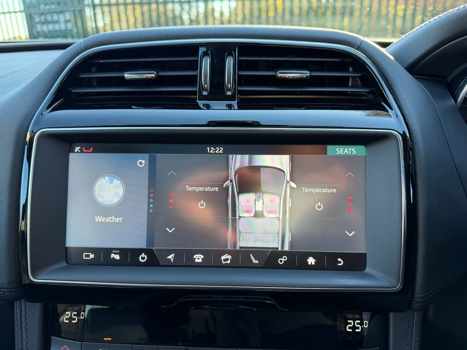 Used Jaguar F-Pace 2018 for sale - 76664513: Photo 22