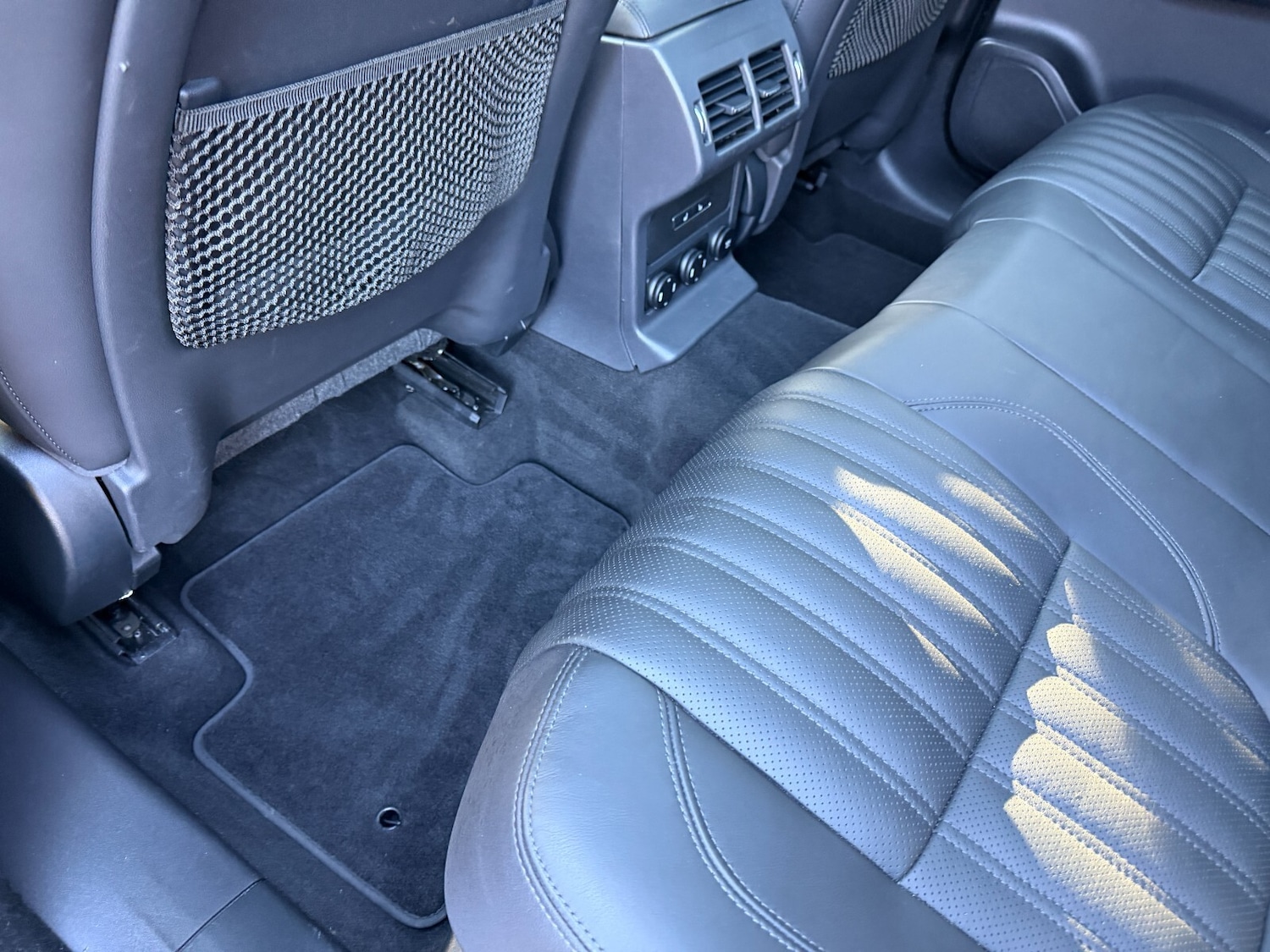 Used Jaguar F-Pace 2018 for sale - 76664513: Photo 37