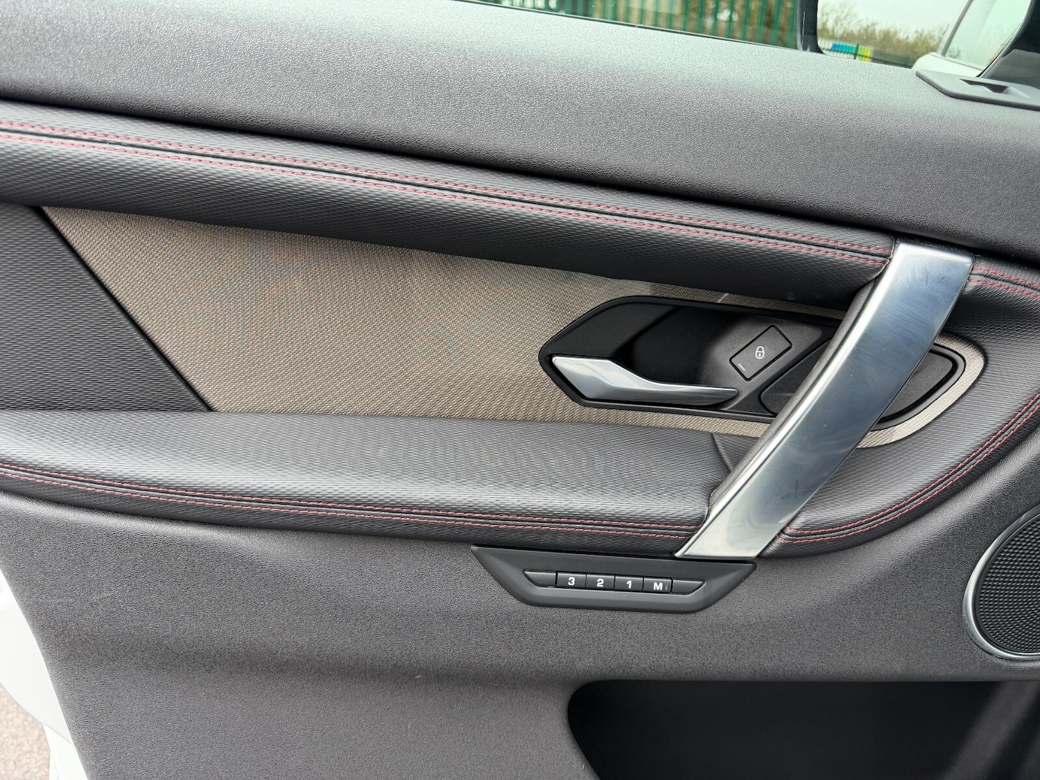 Used Land Rover Discovery Sport 2020 for sale - 77606879: Photo 45