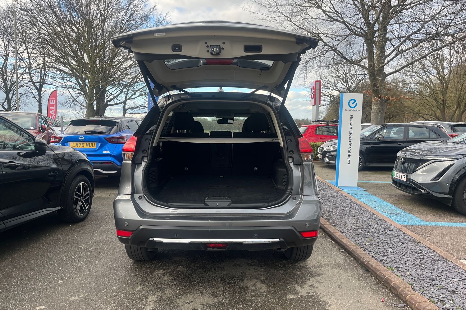 Used Nissan X-Trail 2019 for sale - 77706352: Photo 24