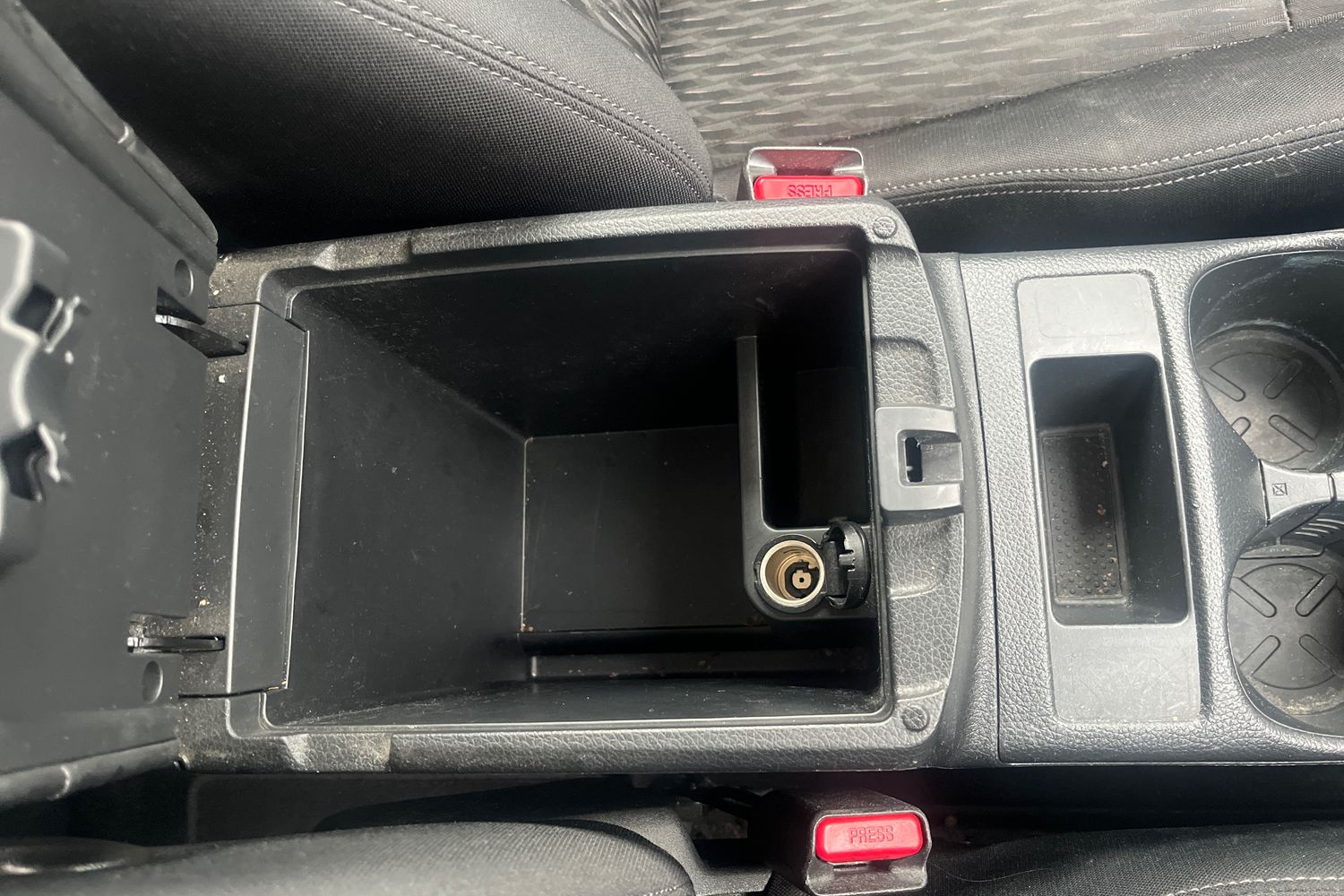 Used Nissan X-Trail 2019 for sale - 77706352: Photo 35