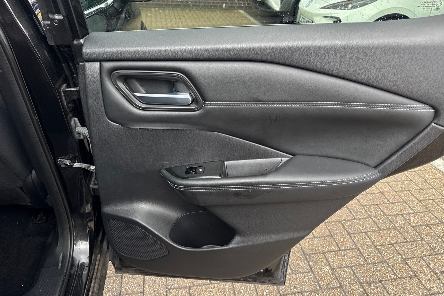 Used Nissan Qashqai 2021 for sale - 76400603: Photo 34