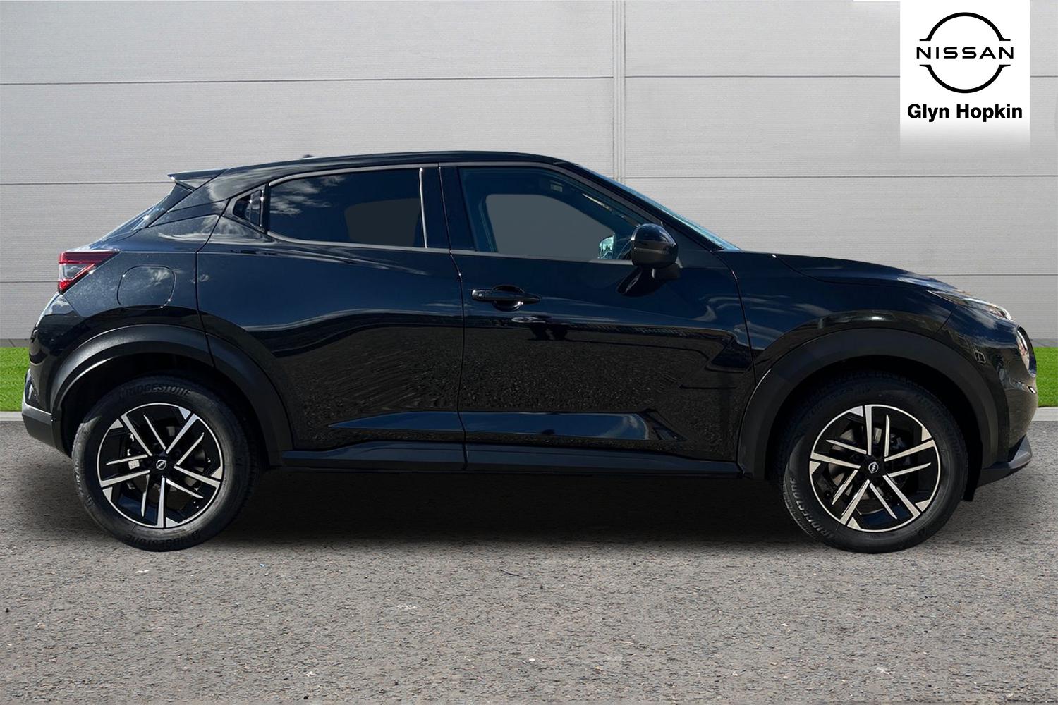 Used Nissan Juke 2024 for sale - 76640163: Photo 2