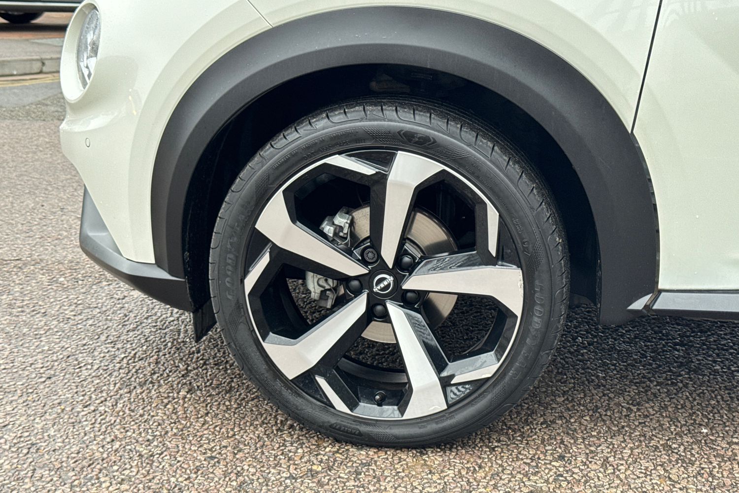 Used Nissan Juke 2023 for sale - 76372972: Photo 27