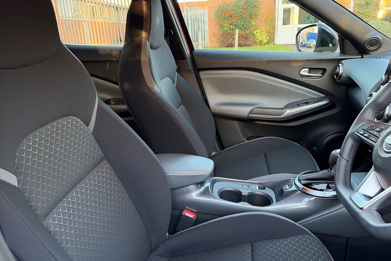 Used Nissan Juke 2020 for sale - 76780310: Photo 33