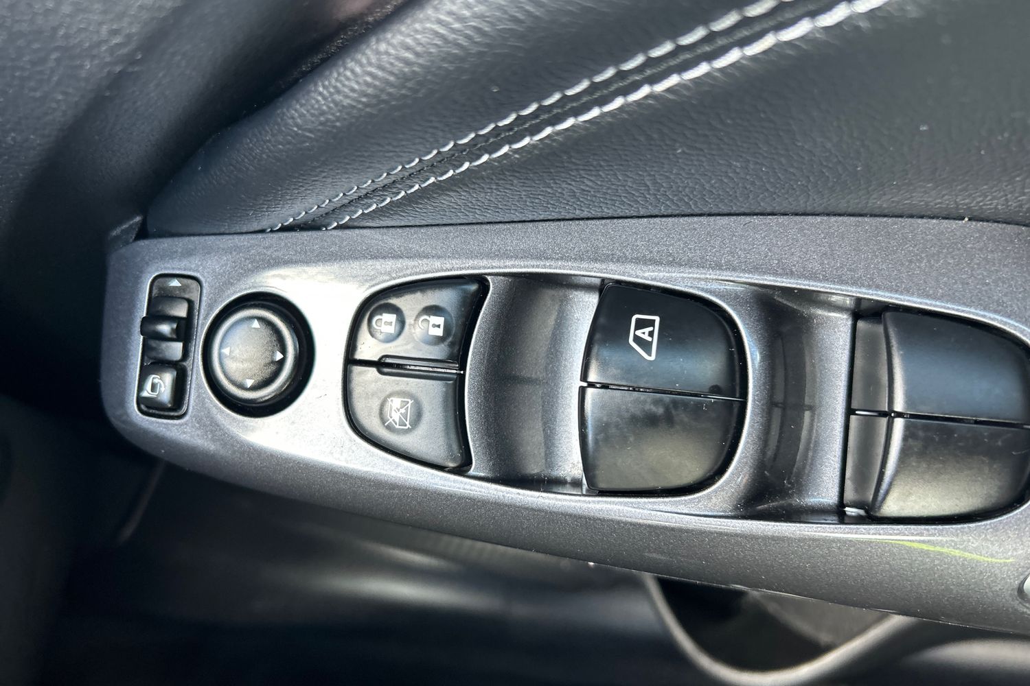 Used Nissan Juke 2023 for sale - 75930001: Photo 16