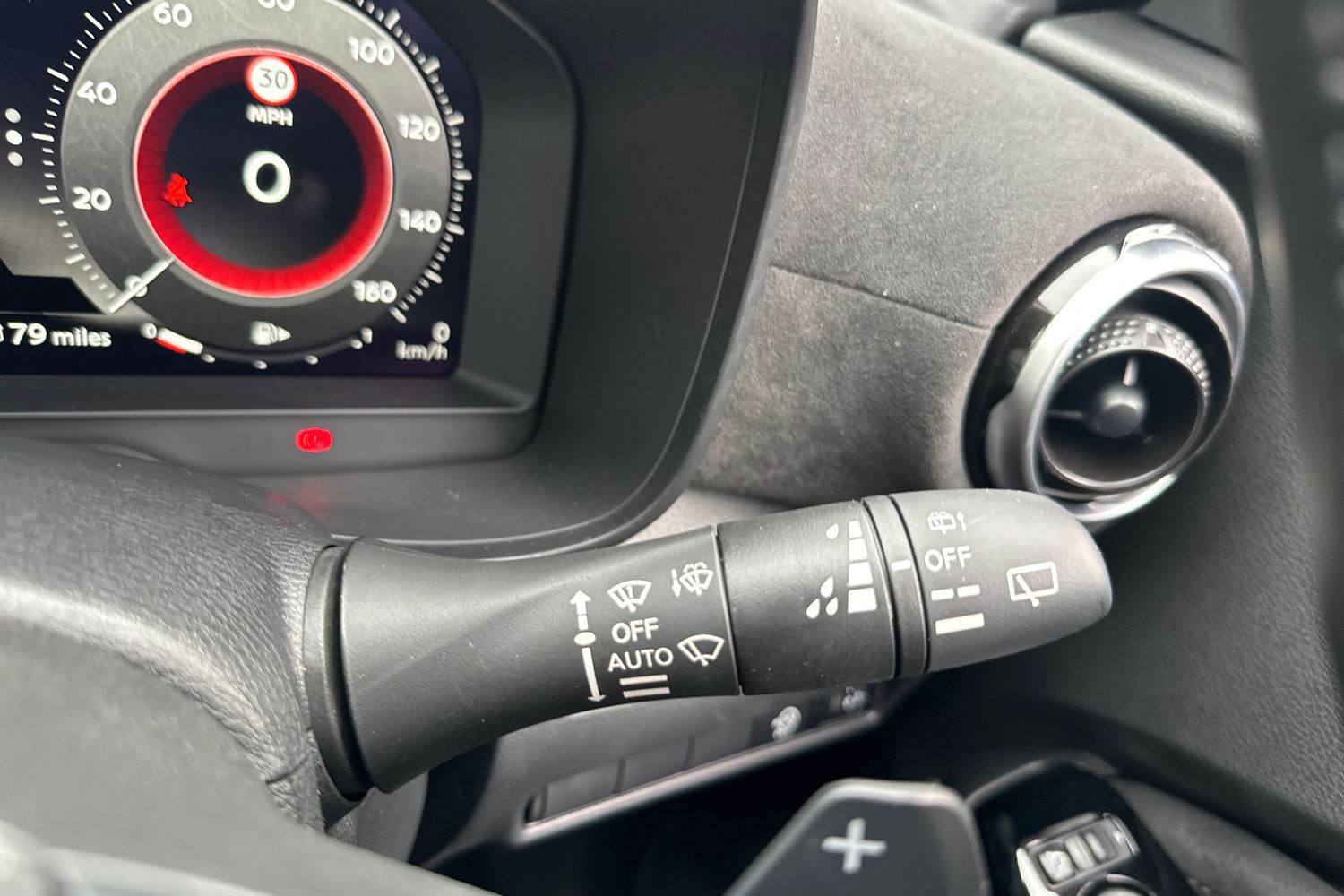 Used Nissan Juke 2025 for sale - 76717288: Photo 35