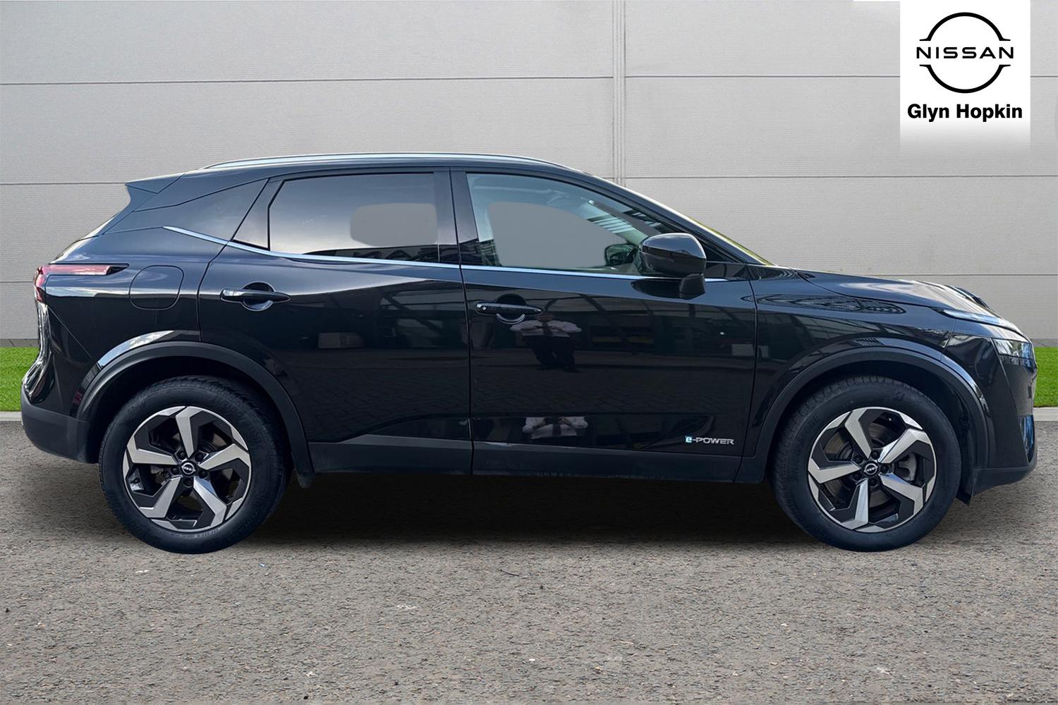 Used Nissan Qashqai 2024 for sale - 76458743: Photo 2