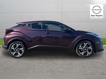 Used Toyota C-HR 2023 for sale - 75843525: Photo