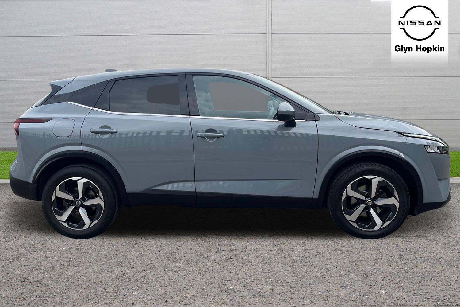 Used Nissan Qashqai 2022 for sale - 76104249: Photo 2