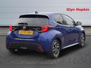 Used Toyota Yaris 2020 for sale - 78042119: Photo