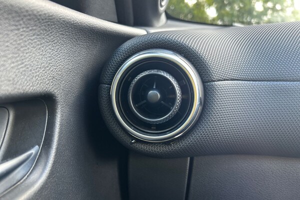 Used Nissan Juke 2024 for sale - 75776162: Photo 39