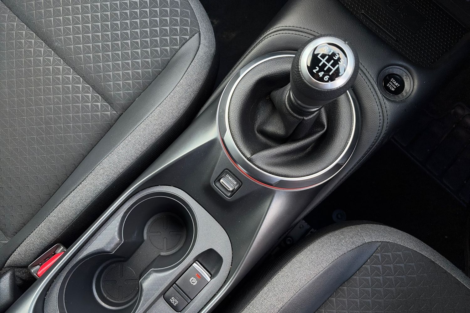 Used Nissan Juke 2024 for sale - 77339408: Photo 31