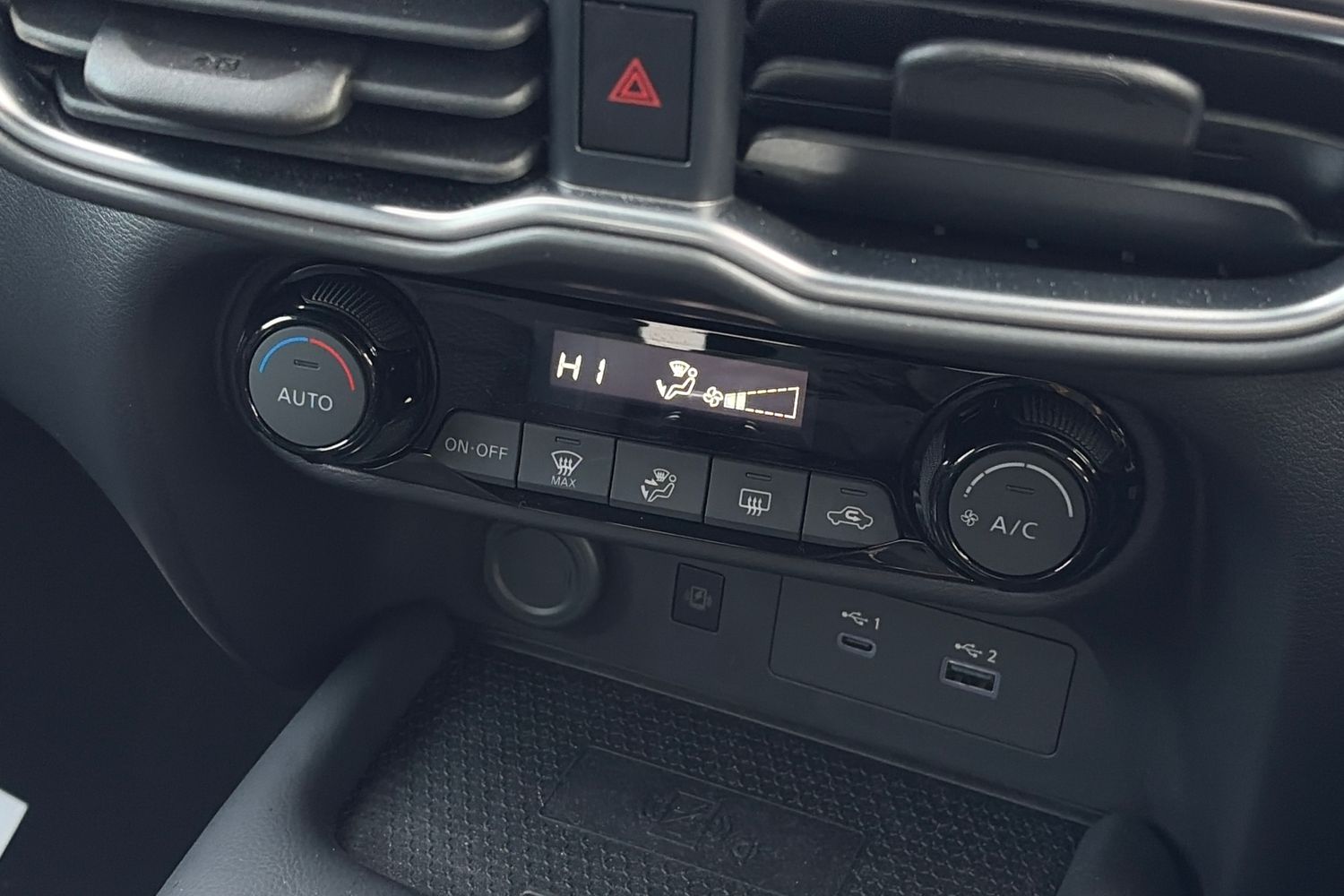 Used Nissan Juke 2024 for sale - 76927919: Photo 15