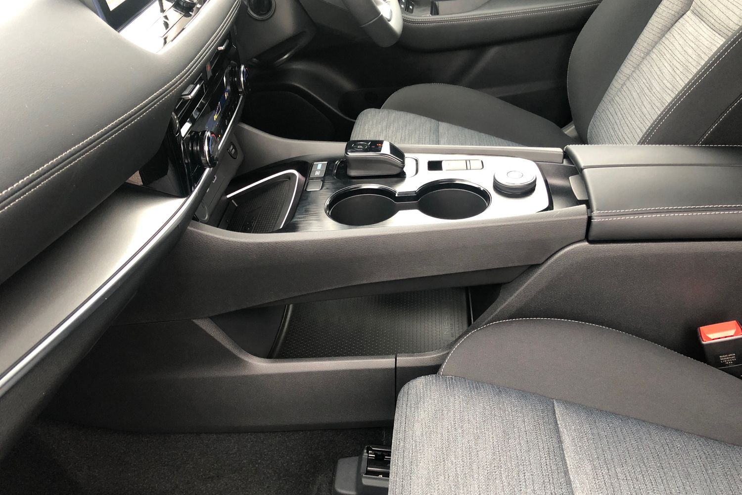 Used Nissan X-Trail 2025 for sale - 76078995: Photo 39