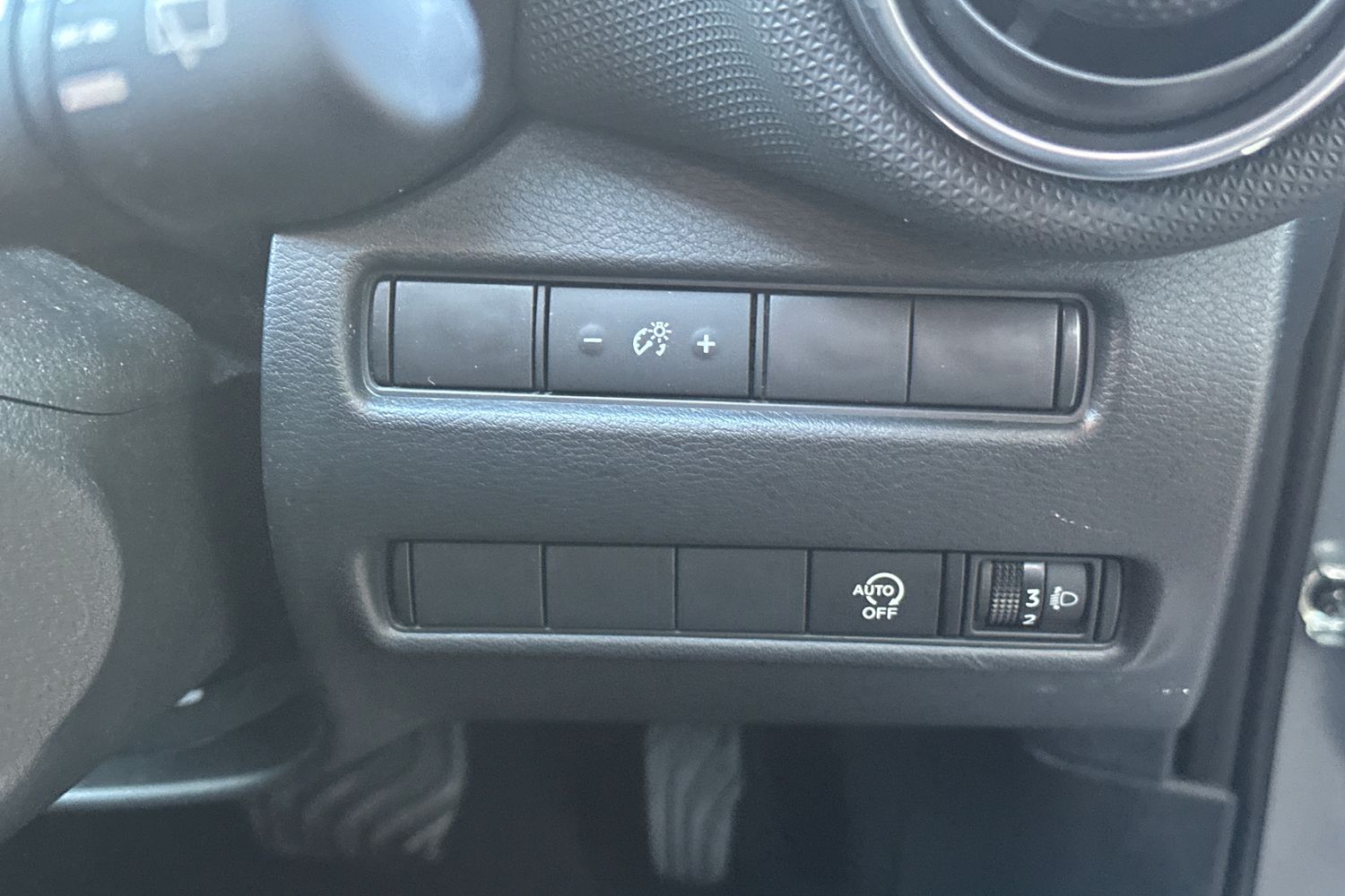 Used Nissan Juke 2024 for sale - 76130504: Photo 37