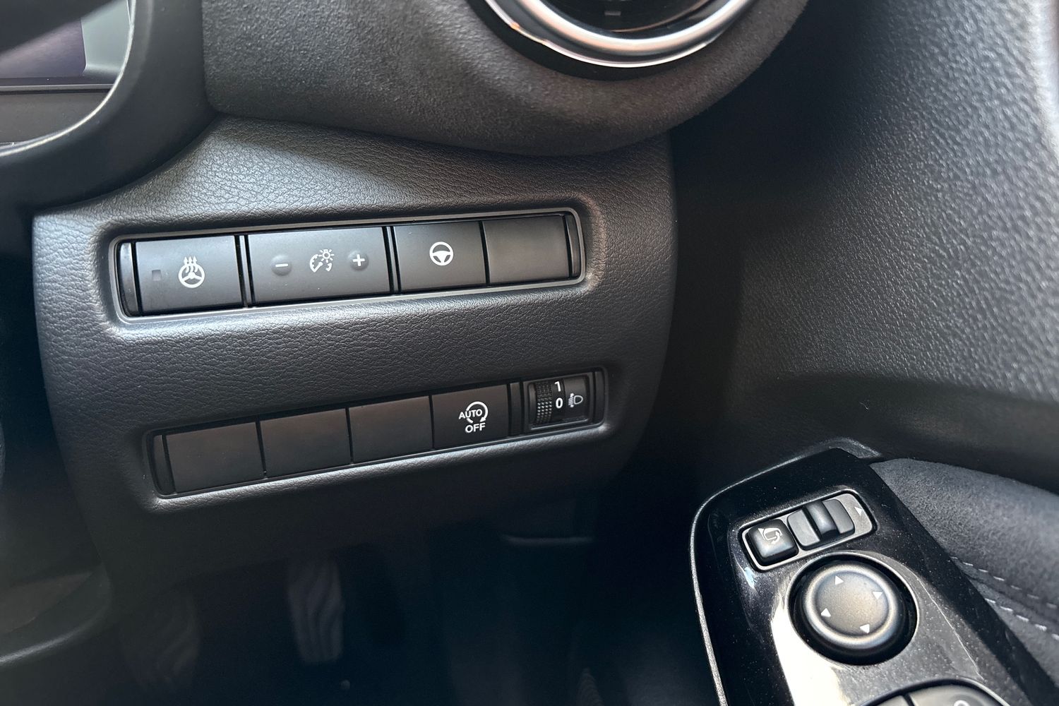 Used Nissan Juke 2024 for sale - 77560585: Photo 35