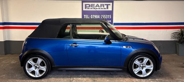 Used MINI Convertible 2005 for sale - 72446161: Photo 17