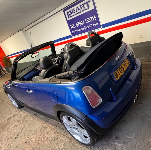 Used MINI Convertible 2005 for sale - 72446161: Photo 8