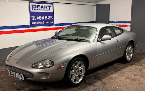 Used Jaguar XK8 1999 for sale - 73381670: Photo 1