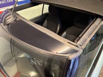 Used MINI Convertible 2011 for sale - 73201063: Photo