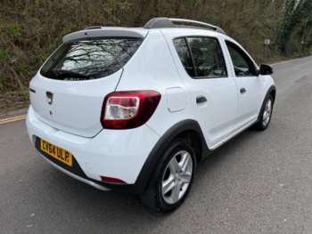 Used Dacia Sandero Stepway 2014 for sale - 74906322: Photo
