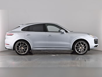 Used Porsche Cayenne 2023 for sale - 79181839: Photo