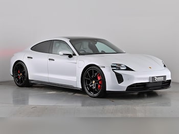Used Porsche Taycan 2023 for sale - 79181831: Photo