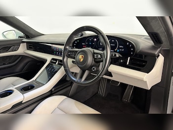 Used Porsche Taycan 2023 for sale - 79181831: Photo
